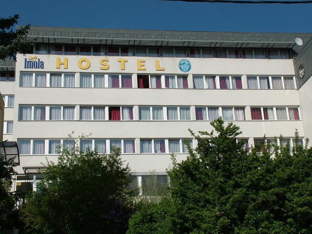 Imola Hostel Eger Extérieur photo